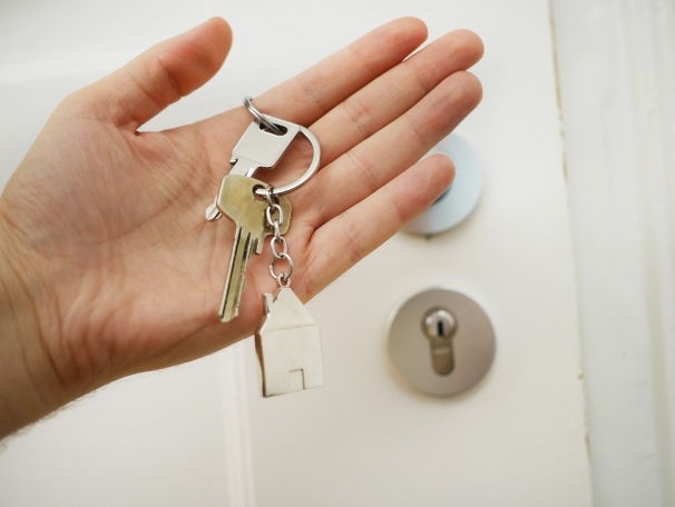 https://KevinCoomler.StopRentingStartOwning.com